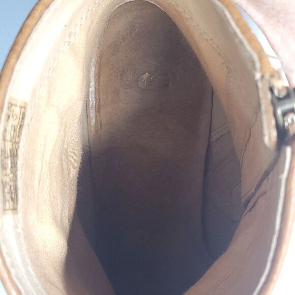 UGG Annie Chestnut Brown Tan Leather Heeled Ankle Booties Boots Women’s 8 - Picture 9 of 13